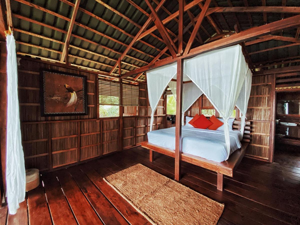 Raja Ampat Eco Lodge Tapokreng المظهر الخارجي الصورة