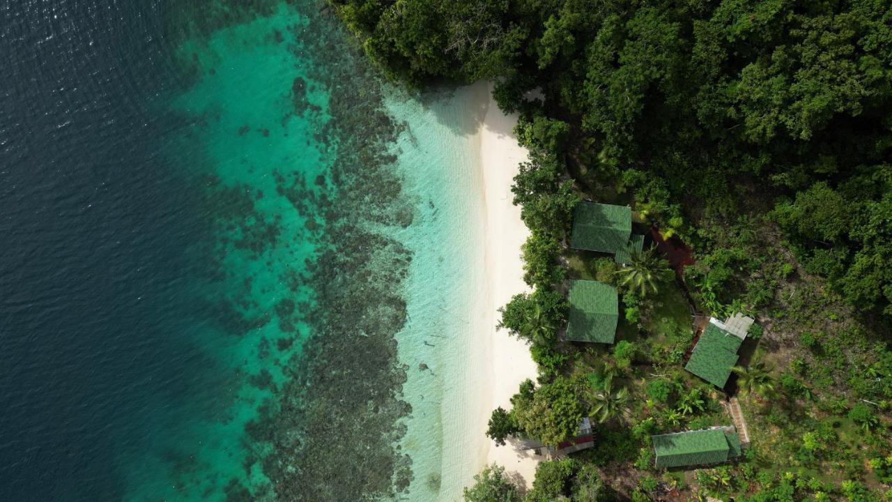 Raja Ampat Eco Lodge Tapokreng المظهر الخارجي الصورة